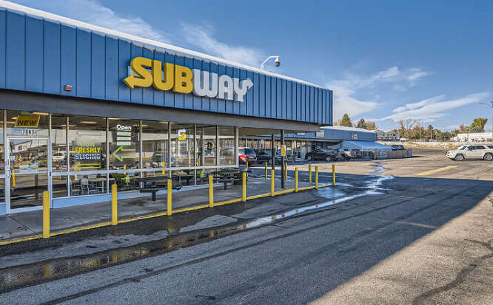 Pictures of Retail property located at 7867 W Jewell Ave, Lakewood, CO 80232 for lease - image #1