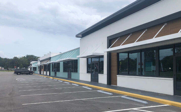 Pictures of Retail property located at 2771 Mayport Rd, Jacksonville, FL 32233 for lease - image #1