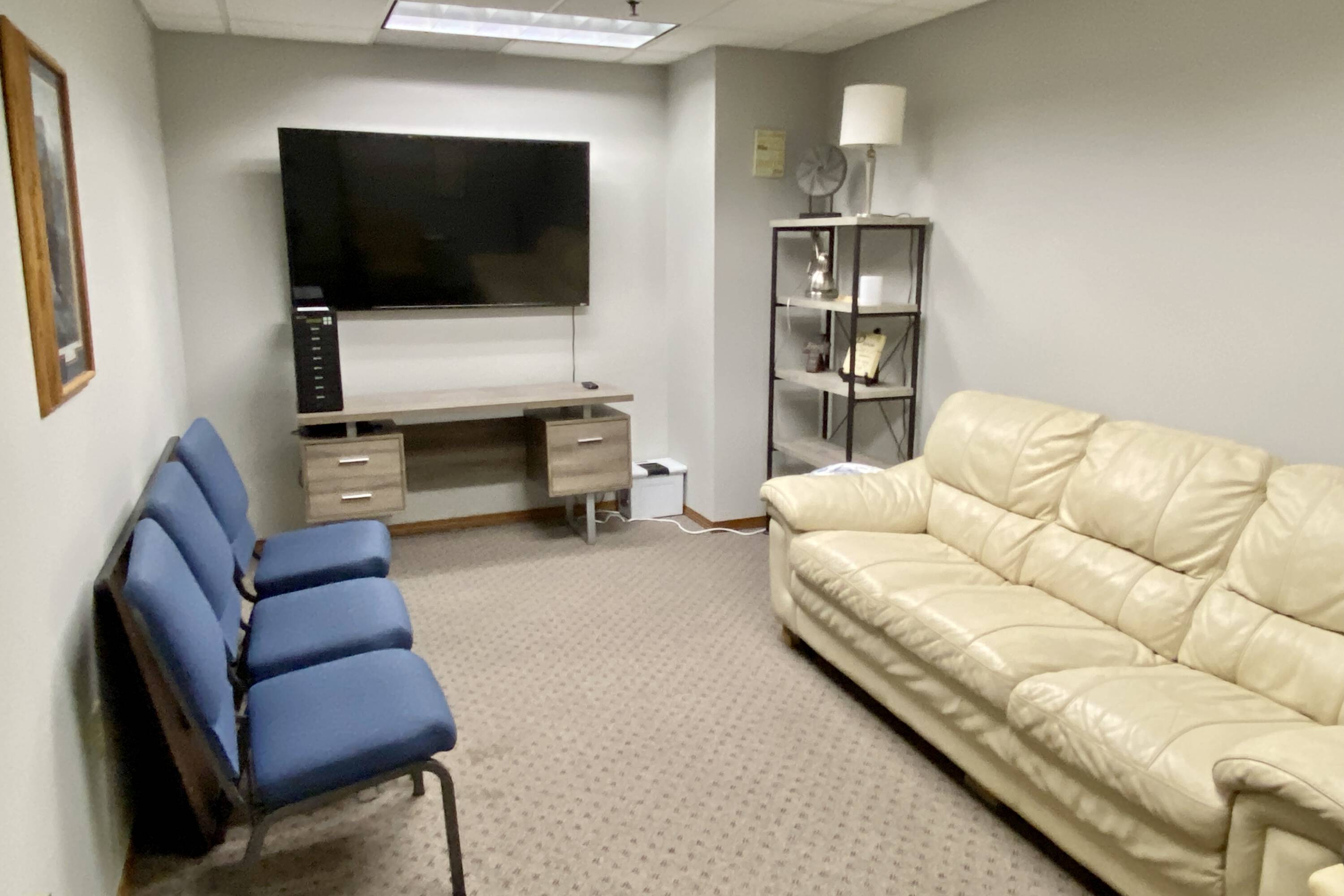 2101 W 41st St, Sioux Falls, SD 57105