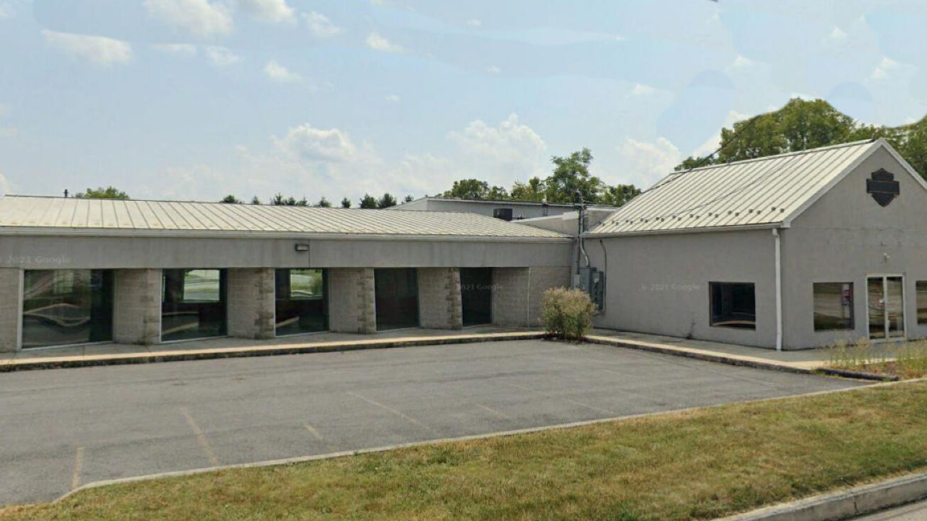 28 E Main St, New Kingstown, PA 17072