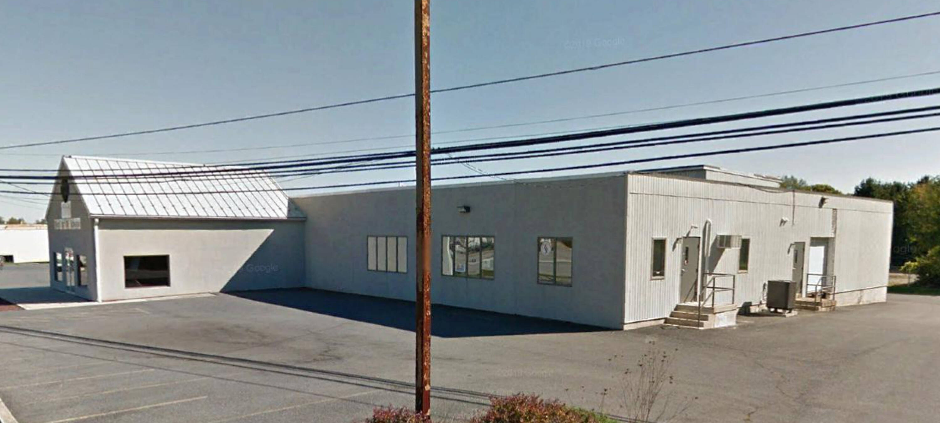 28 E Main St, New Kingstown, PA 17072