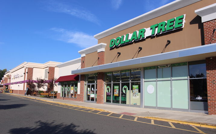 Pictures of Retail property located at 176 Newington Rd, West Hartford, CT 06110 for lease - image #1
