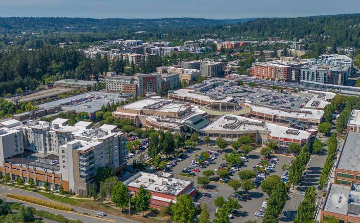 Pictures of Retail property located at 7525 166th Ave NE, Redmond, WA 98052 for lease - image #1