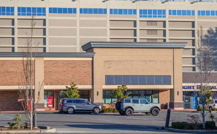 Pictures of Retail property located at SE 3550128th Ave, Bellevue, WA 98006 for lease - image #1