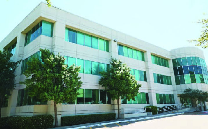 Pictures of Office property located at 2010 Valley View Ln, Farmers Branch, TX 75234 for lease - image #1