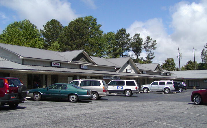 Pictures of Retail, Office property located at 430 Oak Grove Rd, Spartanburg, SC 29301 for lease - image #1