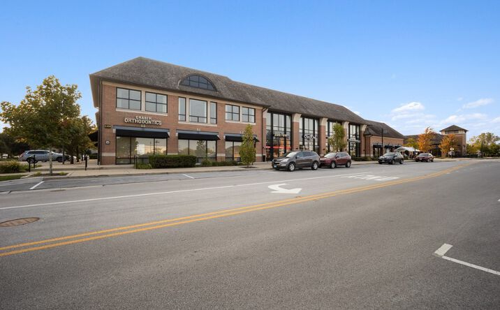 Pictures of Retail, Office, Restaurant property located at 2300 Lehigh Ave, Glenview, IL 60026 for lease - image #1