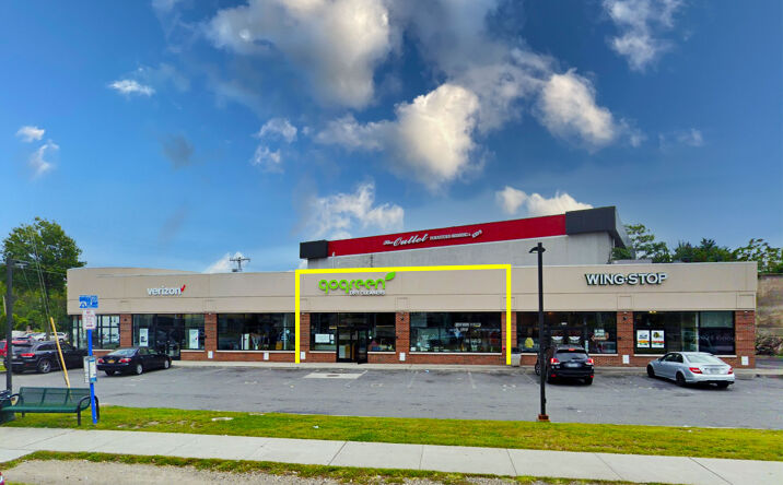 Pictures of Retail property located at 4360 Boston Post Rd, Pelham Manor, NY 10803 for lease - image #1