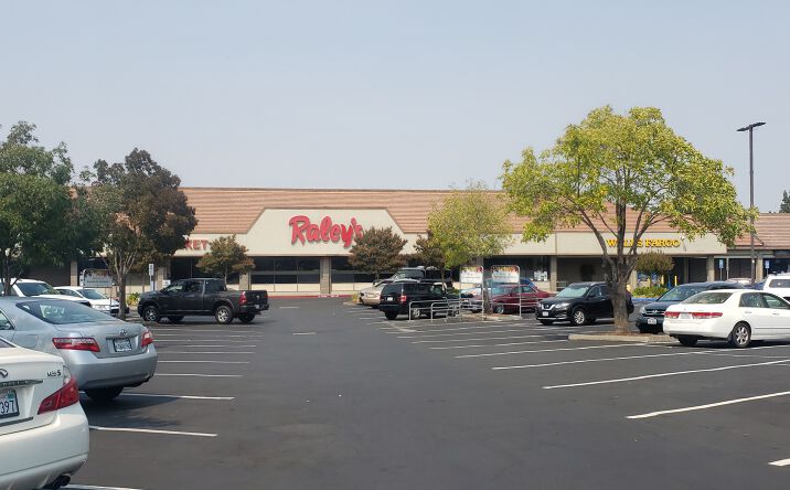 Pictures of Retail, Restaurant property located at 3067 Alamo Drive, Vacaville, CA 95687 for lease - image #1