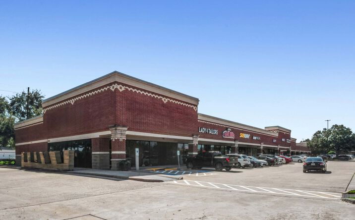 Pictures of Retail, Restaurant property located at 6200 Hwy 6, Missouri City, TX 77459 for lease - image #1
