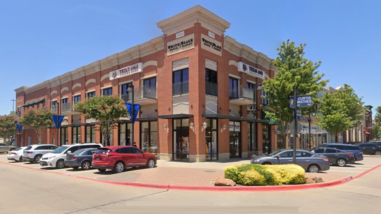 3900 Arlington Highlands, Arlington, TX 76018