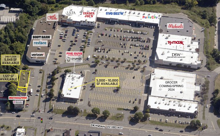 Pictures of Retail property located at 226 Daniel Webster Highway, Nashua, NH 03060 for lease - image #1