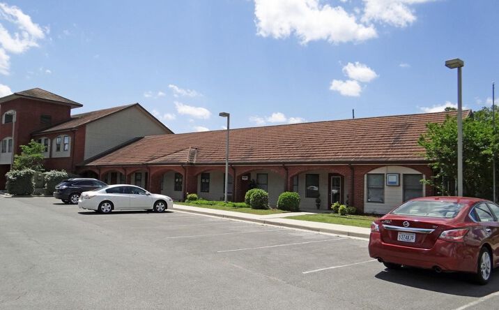 Pictures of Office property located at 1428 Weatherly Rd SE, Huntsville, AL 35803 for lease - image #1