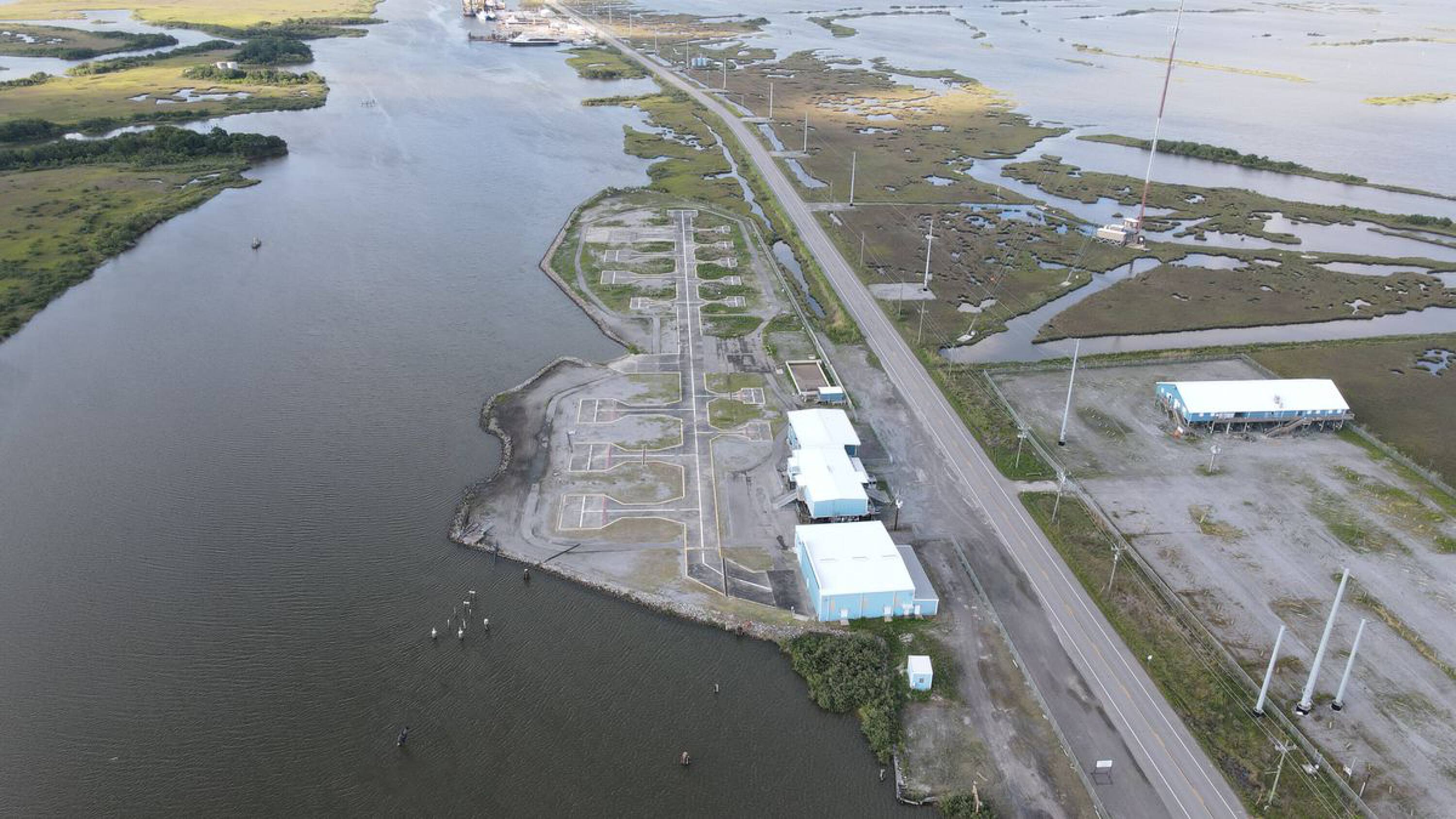 27500 Old Louisiana 1, Golden Meadow, LA 70357