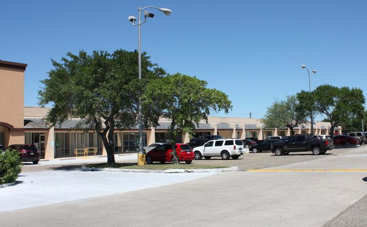 Pictures of Retail, Office, Restaurant property located at 4300 S Padre Island Dr, Corpus Christi, TX 78411 for lease - image #1