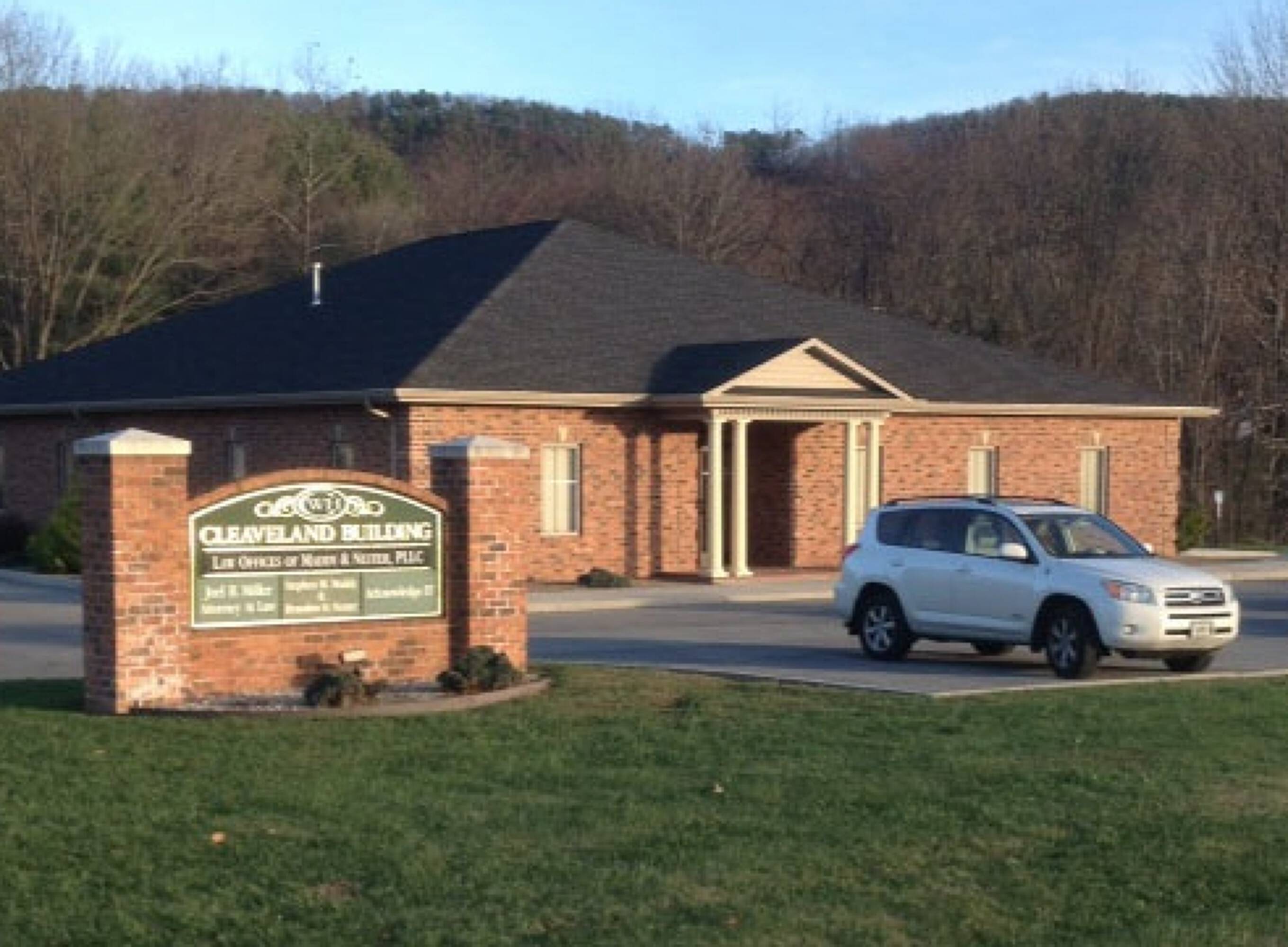 40 British Woods Dr, Roanoke, VA 24019