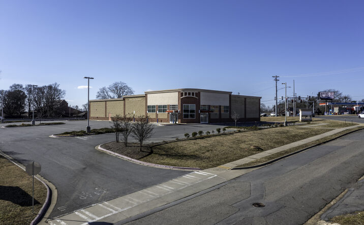 Pictures of Retail property located at 609 Military Rd, Benton, AR 72015 for lease - image #1
