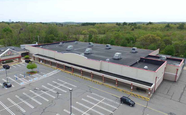 Pictures of Retail property located at 45 Storey Avenue, Newburyport, MA 01950 for lease - image #1