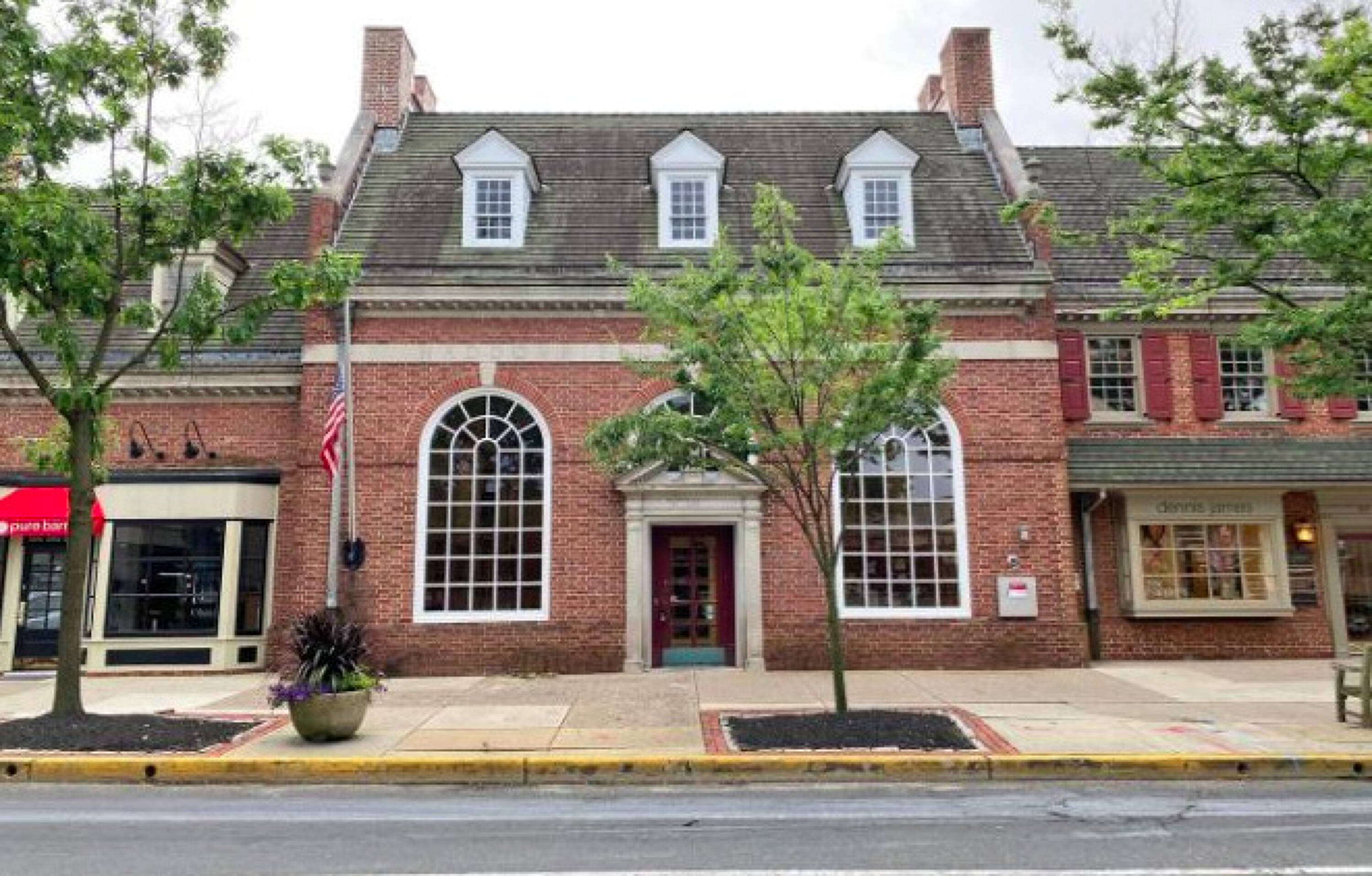 110 Kings Highway E, Haddonfield, NJ 08033