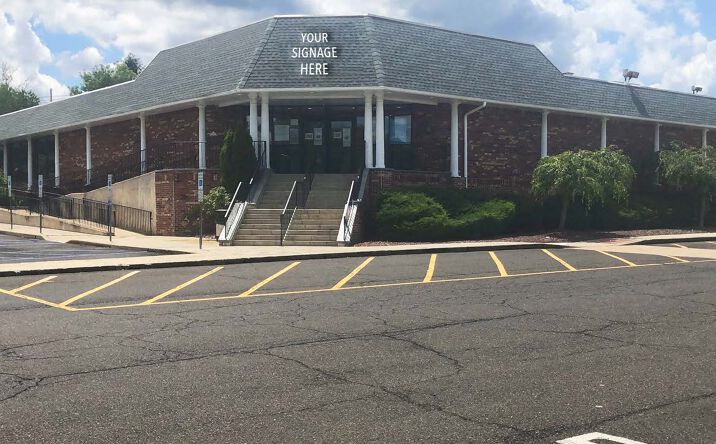 Pictures of Retail, Restaurant property located at 144 US-130, Bordentown, NJ 08505 for lease - image #1