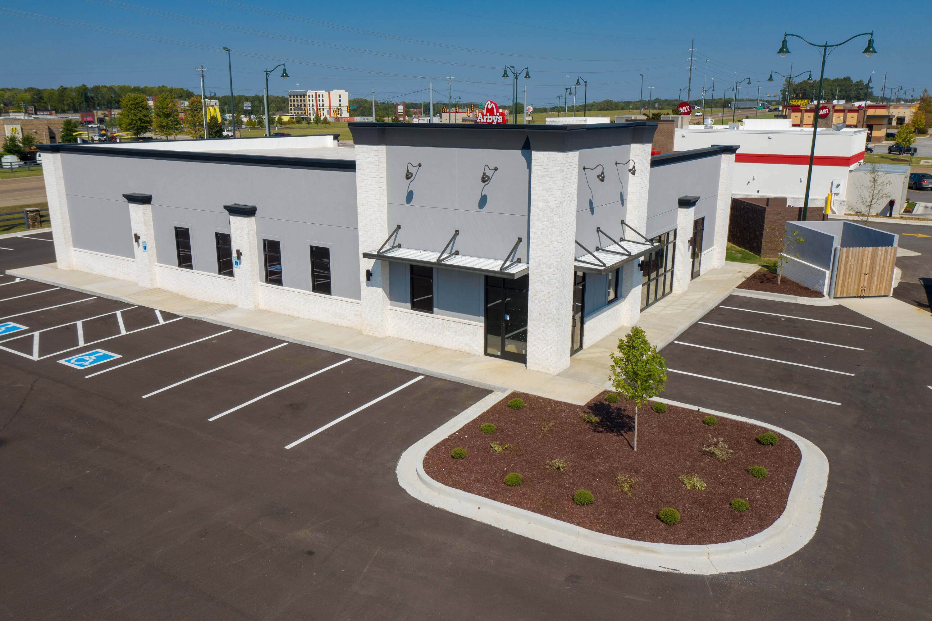 233 Parkstone Pl, Jackson, TN 38305