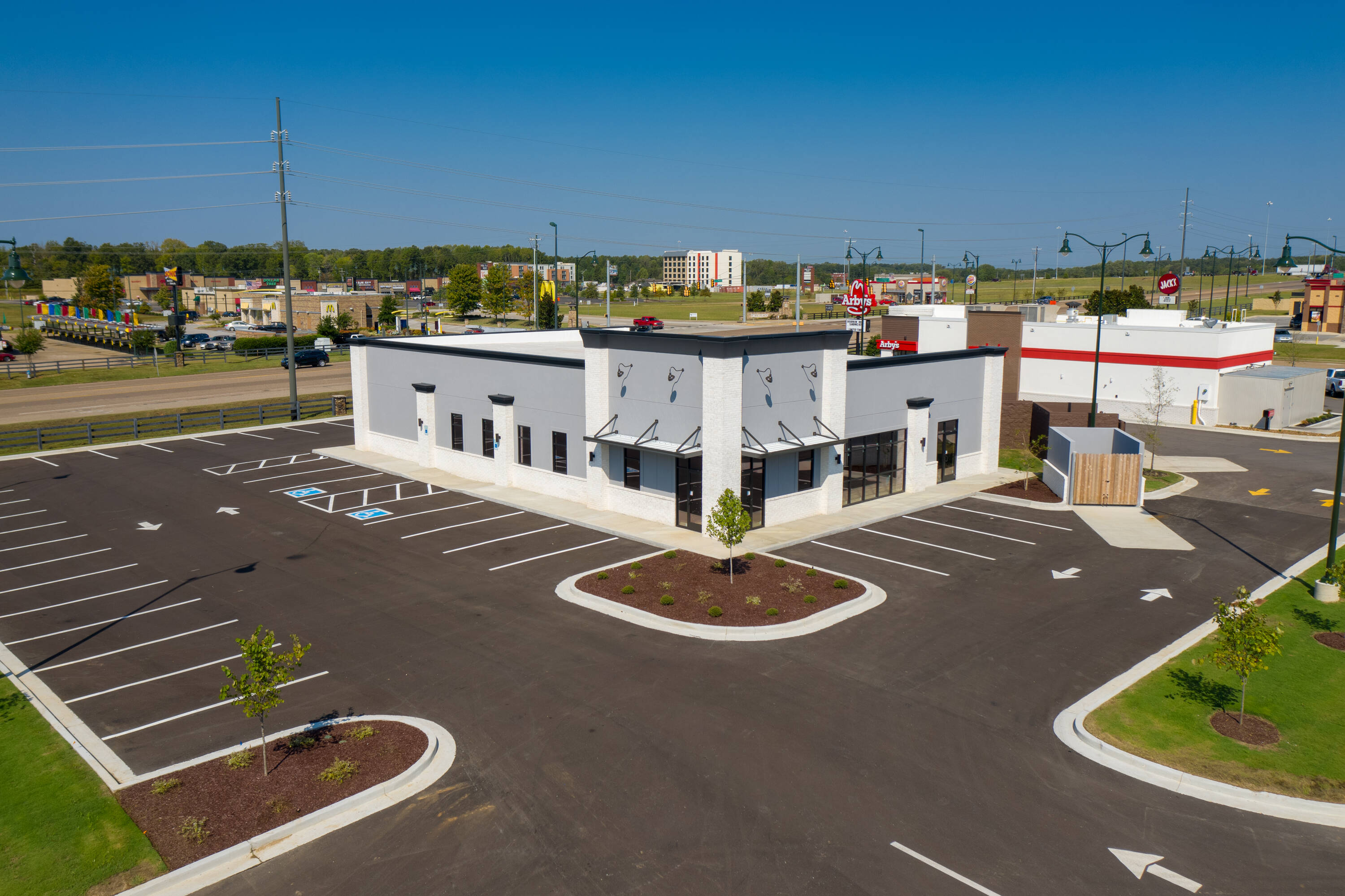 233 Parkstone Pl, Jackson, TN 38305