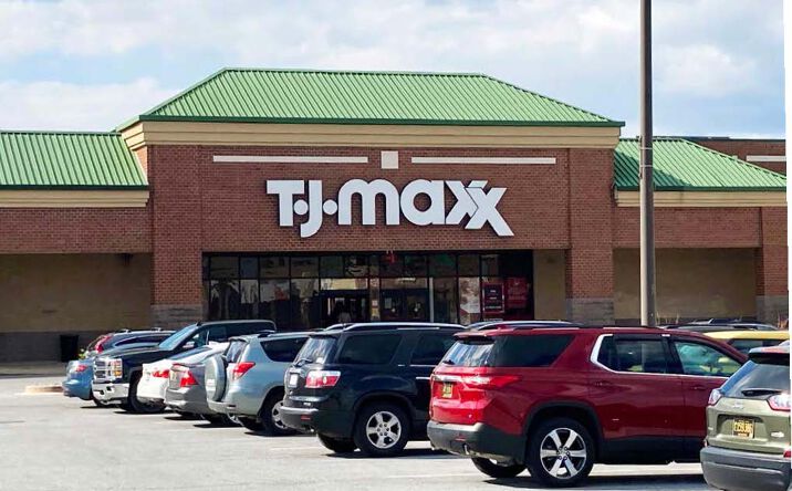 Pictures of Retail property located at 1317 Churchmans Road, Newark, DE 19713 for lease - image #1