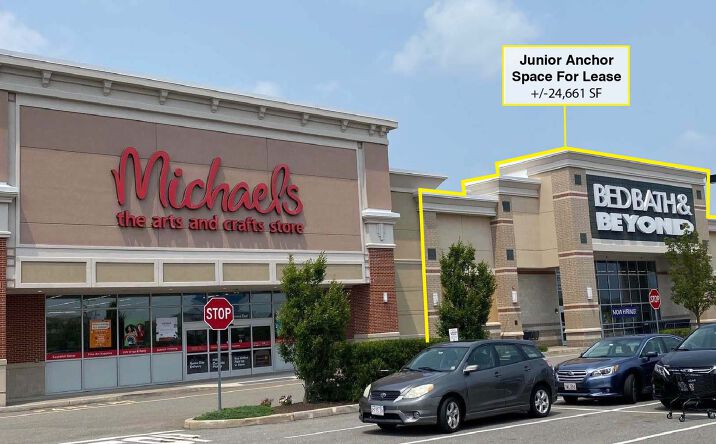 Pictures of Retail property located at 17 Highland Common E, Hudson, MA 01749 for lease - image #1