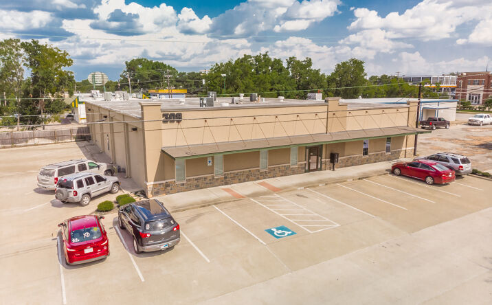 Pictures of Office property located at 309 N Washington Ave, Bryan, TX 77803 for lease - image #1