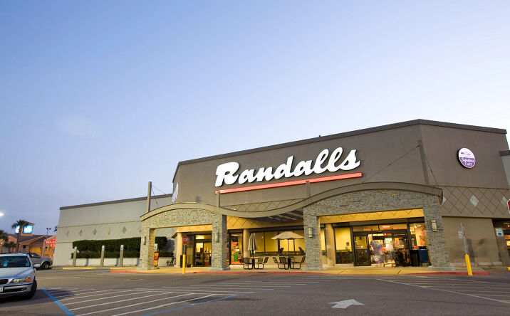 Pictures of Retail, Office, Restaurant property located at 2931 Central City Blvd, Galveston, TX 77551 for lease - image #1