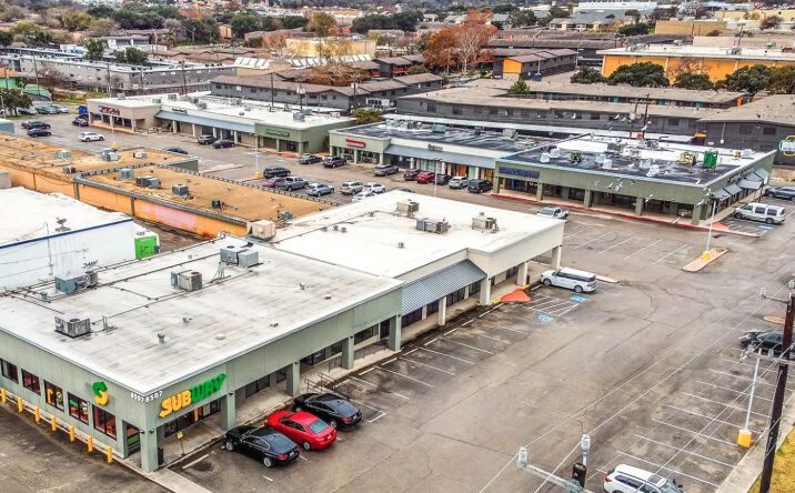 Pictures of Retail property located at 8507 McCullough Ave, San Antonio, TX 78216 for lease - image #1