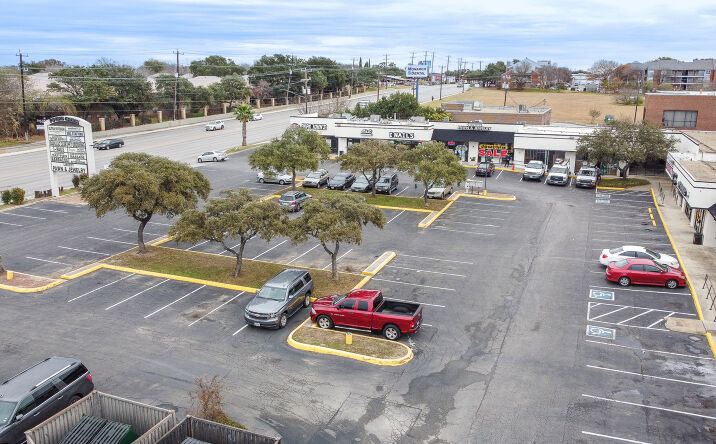 Pictures of Retail property located at 7870 Culebra Rd, San Antonio, TX 78251 for lease - image #1