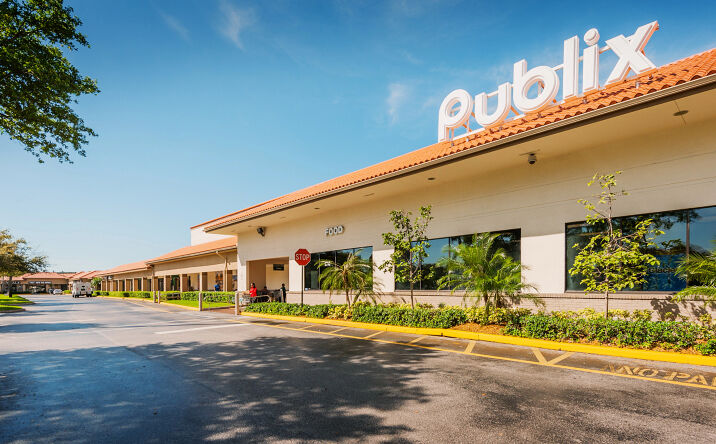 Pictures of Retail, Restaurant property located at 170 S Flamingo Rd, Pembroke Pines, FL 33027 for lease - image #1