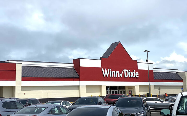 Pictures of Retail property located at 961 E Eau Gallie Blvd, Indian Harbour Beach, FL 32937 for lease - image #1