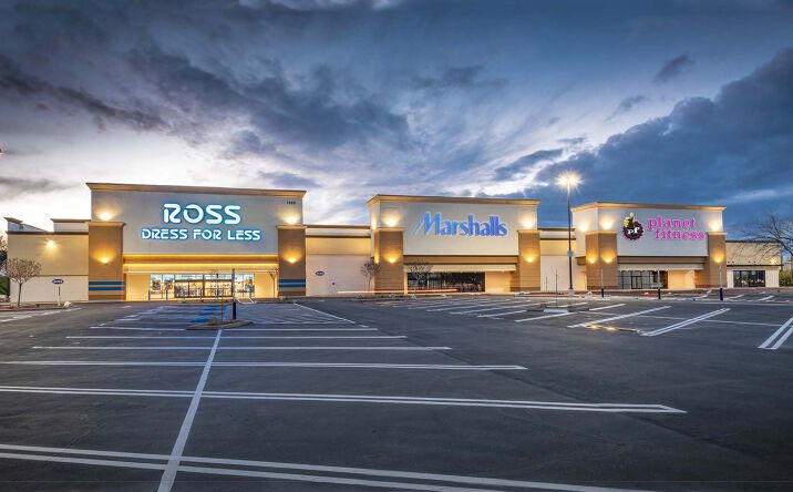 Pictures of Retail property located at 1025 S Main St, Red Bluff, CA 96080 for lease - image #1