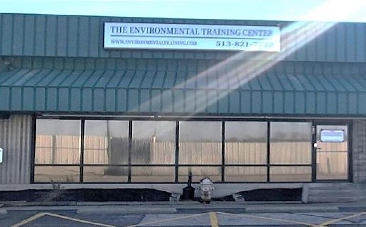 Pictures of Retail, Office property located at 2300 East Kemper Road, Sharonville, OH 45241 for lease - image #1