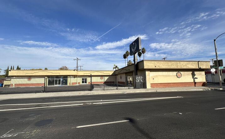 Pictures of Office property located at 509 E Rosecrans Ave, Compton, CA 90221 for lease - image #1