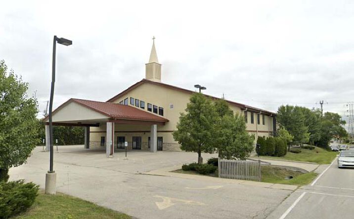 Pictures of Retail property located at 3131 S 100th St, Greenfield, WI 53227 for lease - image #1