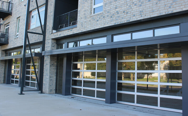Pictures of Retail property located at 1468 S 84th St, West Allis, WI 53214 for lease - image #1