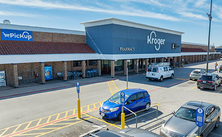 Pictures of Retail property located at SEC of E Pioneer Pkwy & Corn Valley, Grand Prairie, TX 75051 for lease - image #1