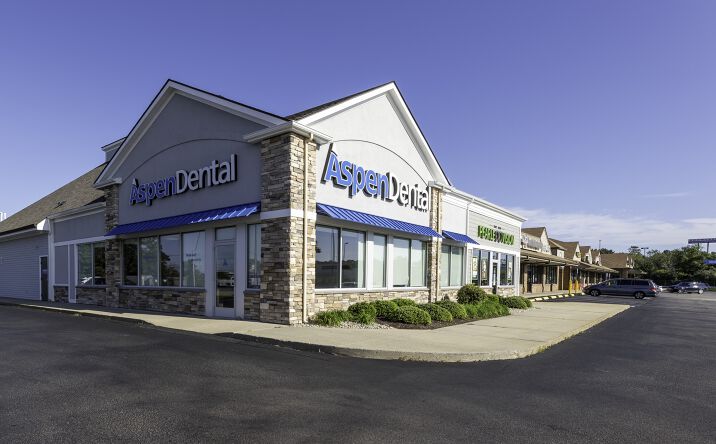 Pictures of Retail property located at 20 Commerce Way, Seekonk, MA 02771 for lease - image #1