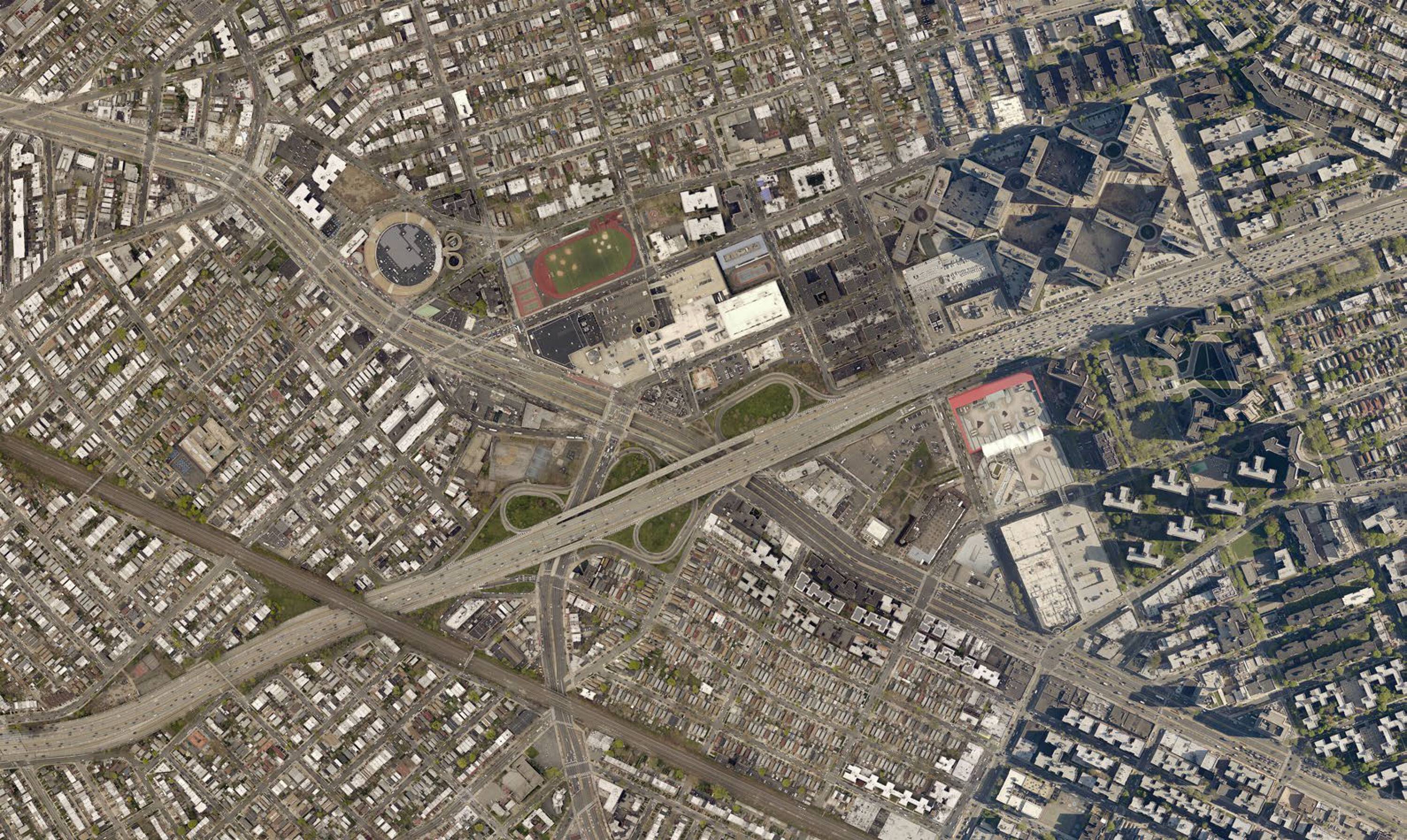 6135 Junction Blvd, Queens, NY 11374