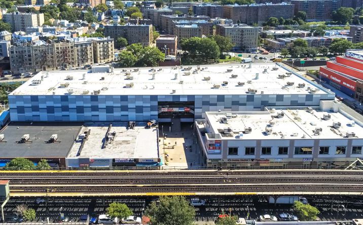 Pictures of Retail property located at Broadway Plaza, Bronx, NY 10463 for lease - image #1