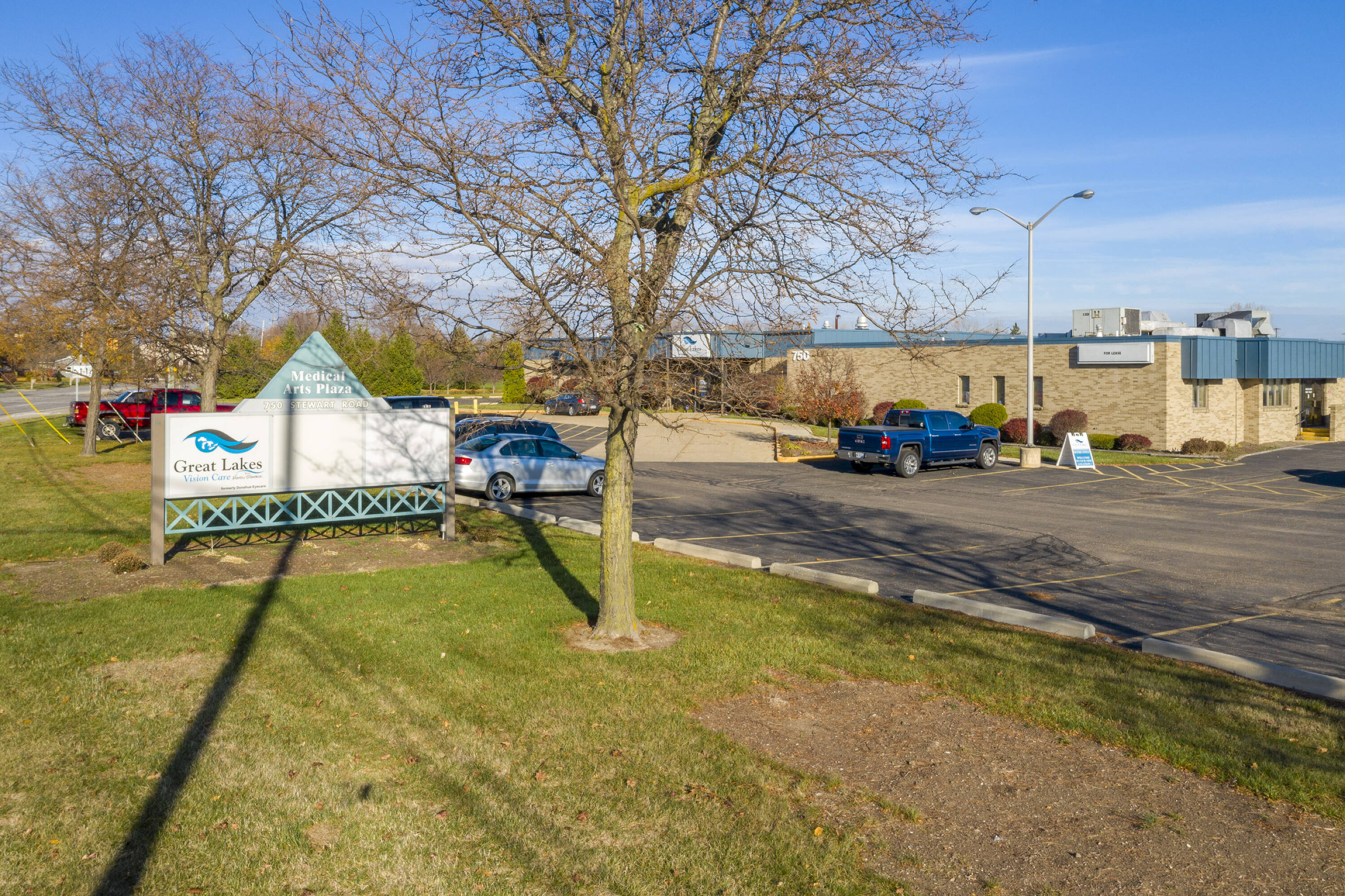 750 Stewart Rd, Monroe, MI 48162