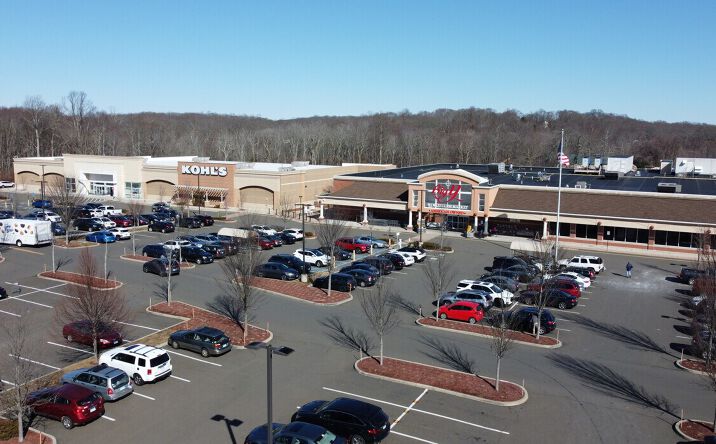 Pictures of Retail property located at Spencer Plains Rd, Old Saybrook, CT 06475 for lease - image #1