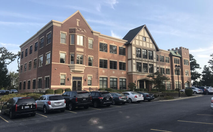 Pictures of Office property located at 20624 Abbey Woods Ct, Frankfort, IL 60423 for lease - image #1