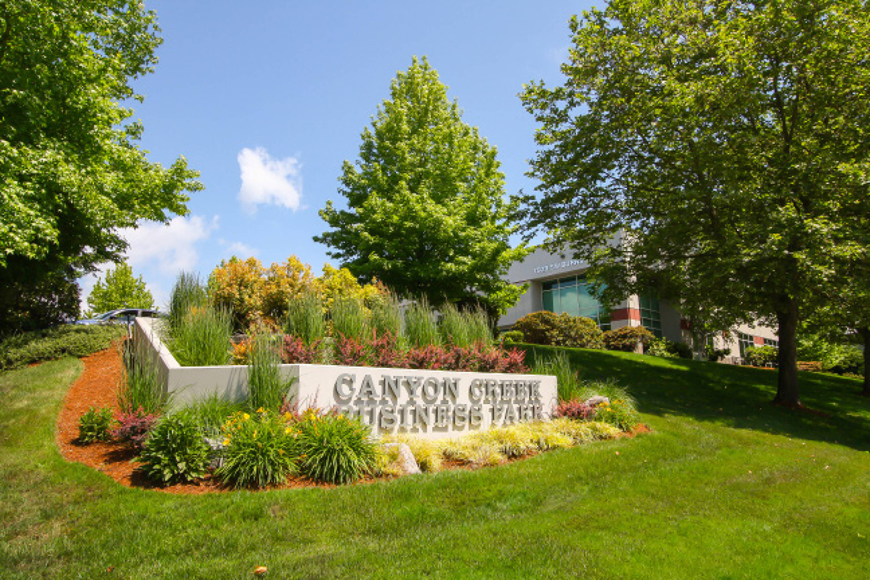 2574925977 SW Canyon Creek Rd, Wilsonville, OR 97070