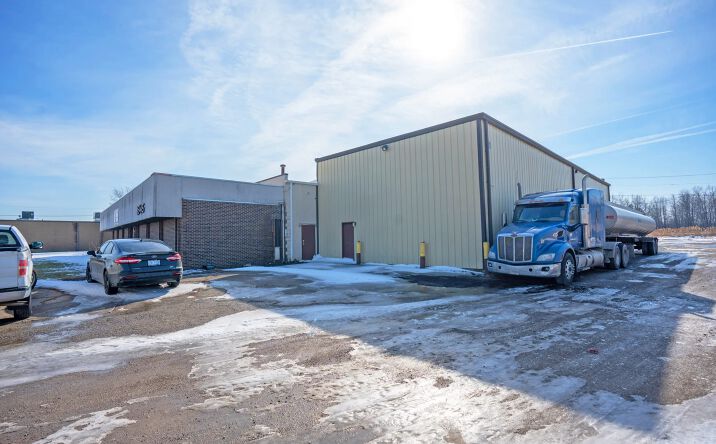 Pictures of Industrial property located at 35445 Genron Ct, Romulus, MI 48174 for lease - image #1