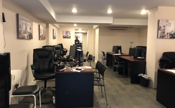 Pictures of Office property located at 235 E 50th St, New York, NY 10022 for lease - image #1