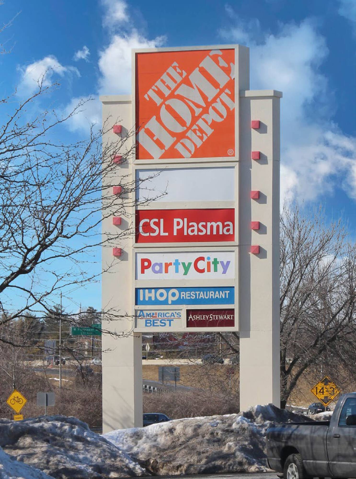 10910 New Halls Ferry Road, St. Louis, MO 63136